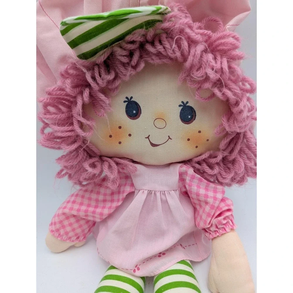 Raspberry‎ Tart Strawberry Shortcake Rag Doll Gingham Striped Yarn Hair 15 Inch